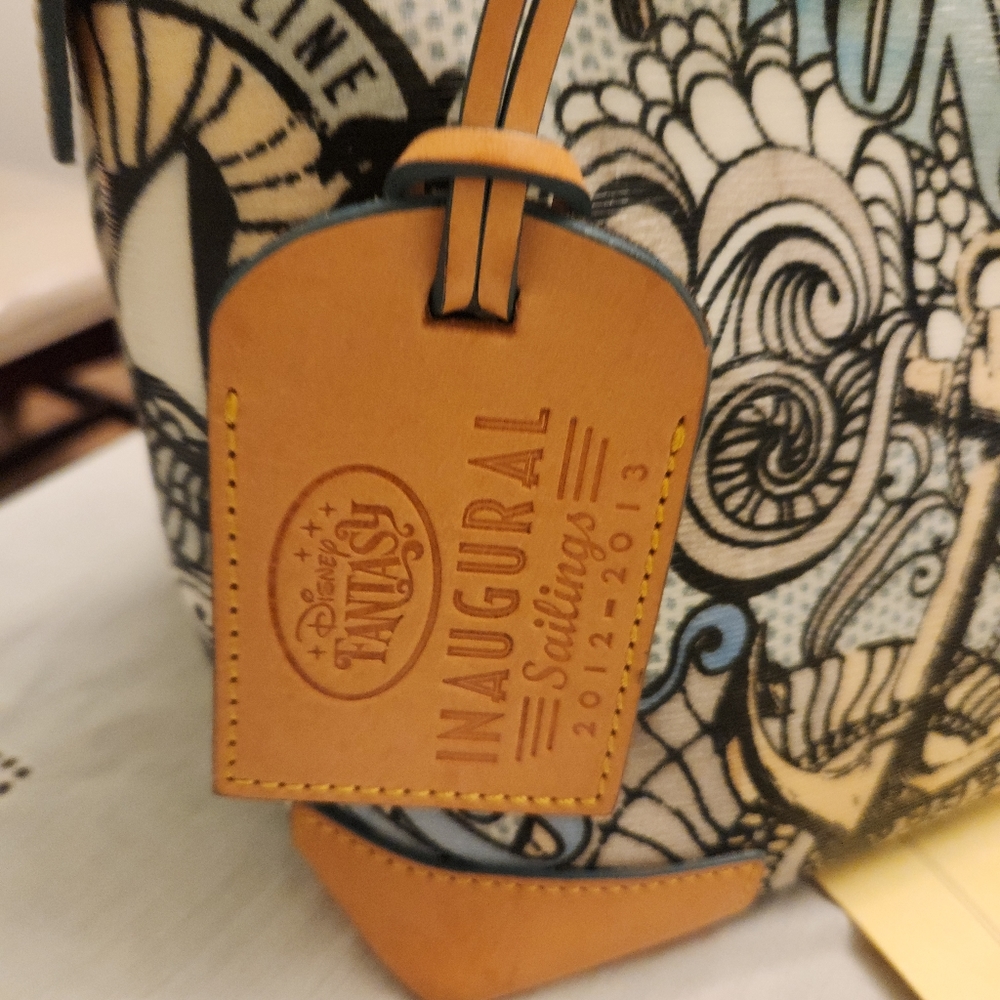 Disney Cruise Fantasy Inaugural Dooney and Bourke💕 - Picture 2 of 16
